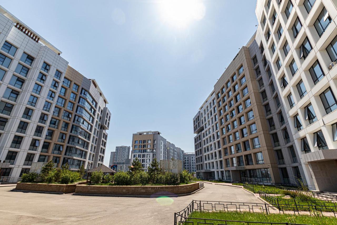 Raisson Aparthotel G43 Хан Шатыр Astana Exteriör bild